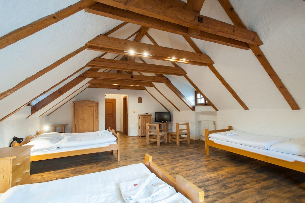 quadruple room | blackout curtains, iron/ironing board, free wifi