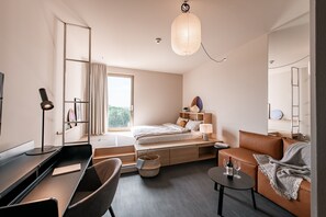 Comfort-Studiosuite, 1 Doppelbett | Hochwertige Bettwaren, Select-Comfort-Betten, Bügeleisen/Bügelbrett