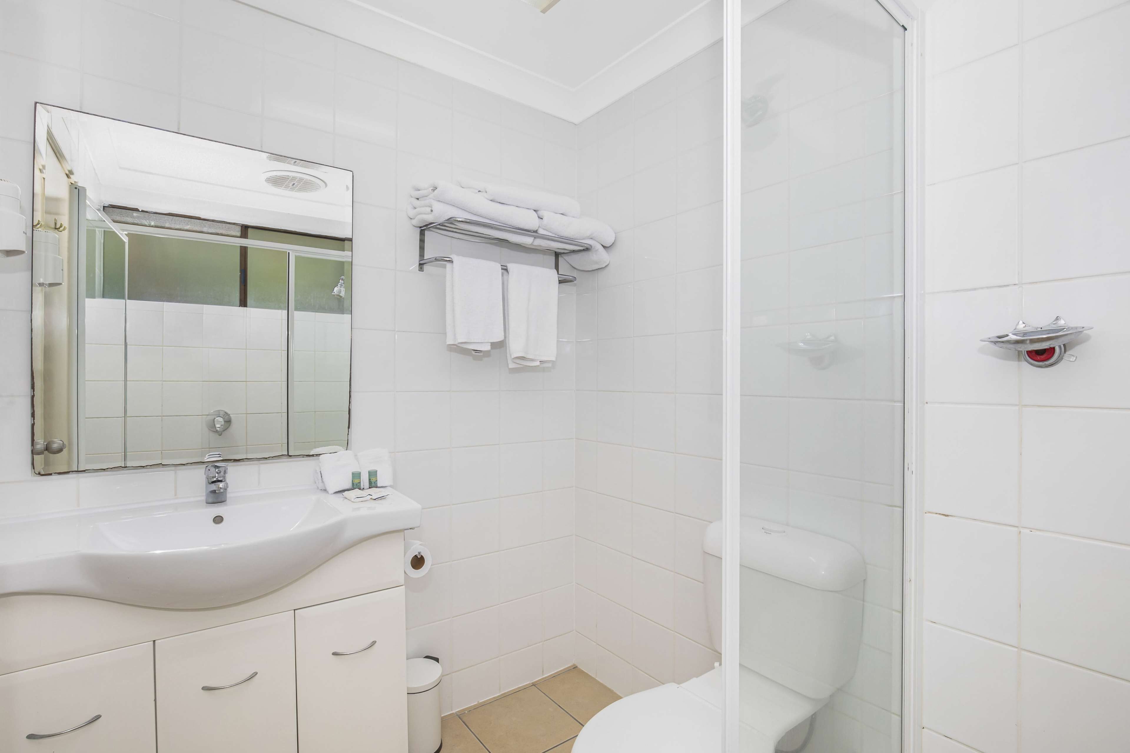 Photo - Best Western Airport 85 Motel