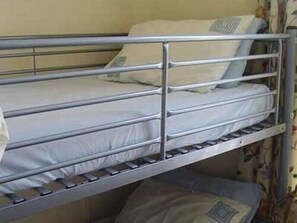 Suite, Ensuite (2 Adults & 2 Children)
