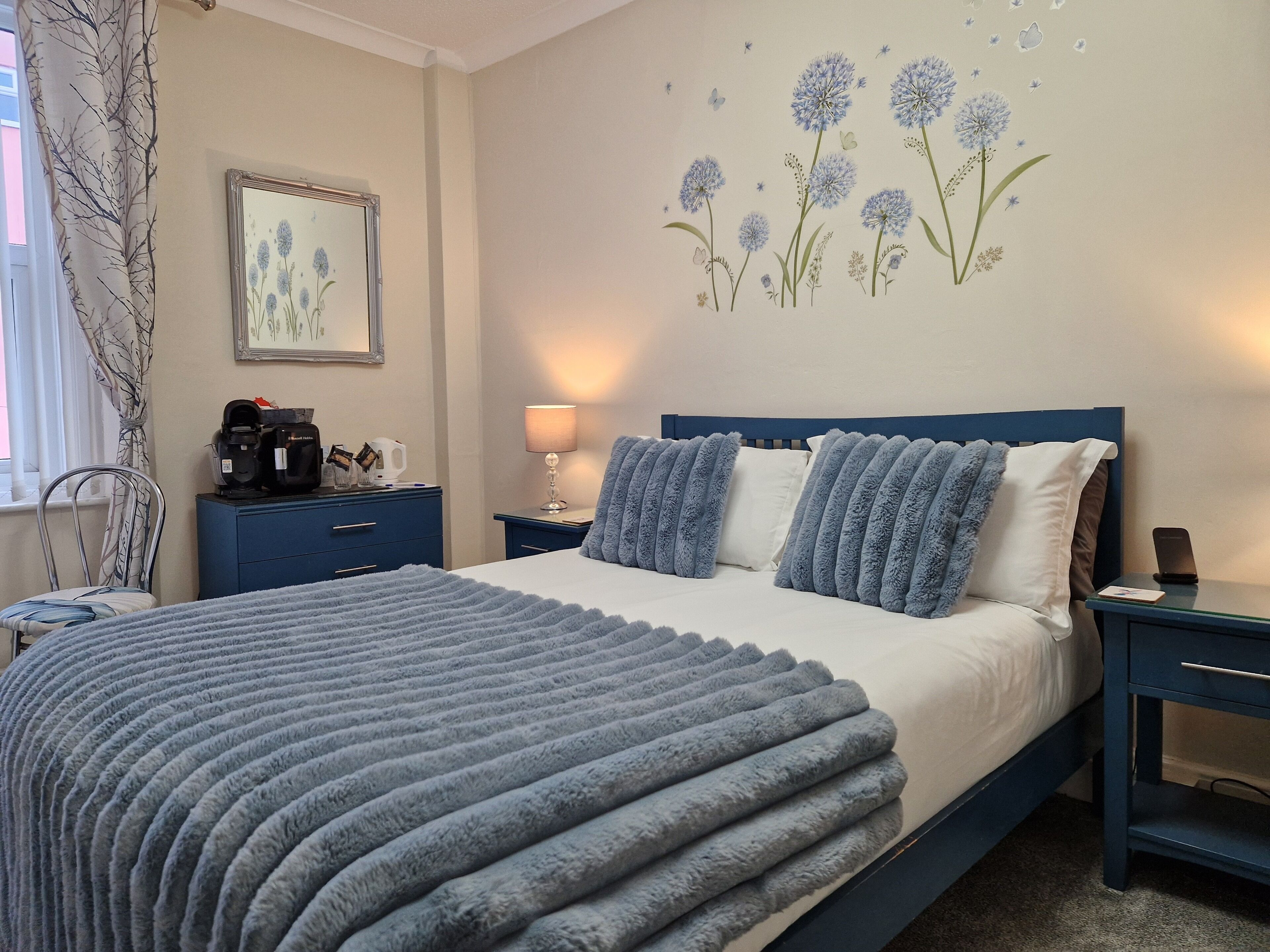 Tweepersoonskamer (Double room-Ensuite with Shower.) | Een strijkplank/strijkijzer