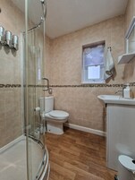 Chambre Double ou avec lits jumeaux | Salle de bain