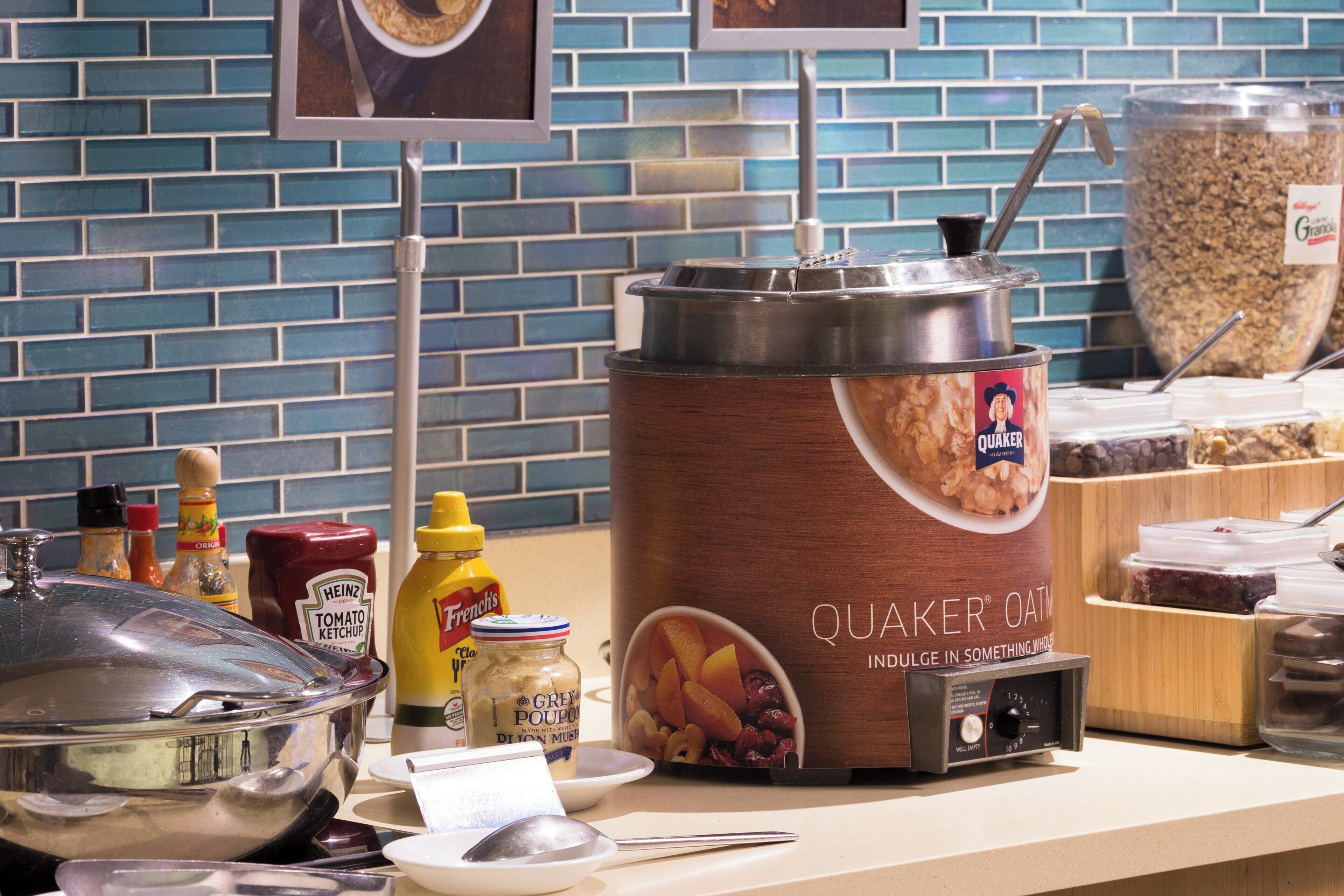 free daily continental breakfast