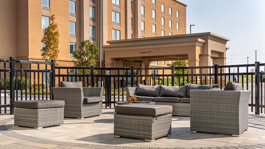 Hampton Inn & Suites by Hilton Brantford Conference Centre