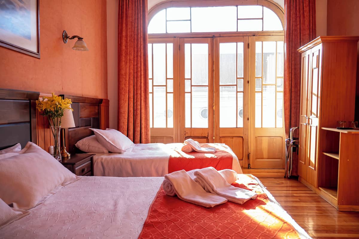 Family Triple Room | In-room safe, free WiFi, bed sheets