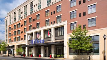 King bed | Street view