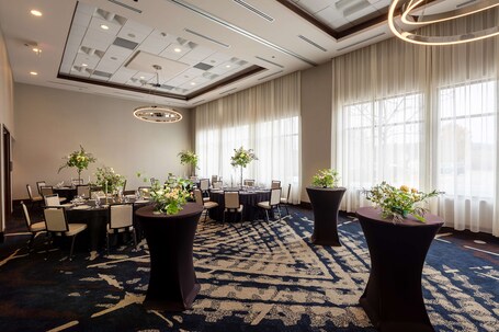 Hilton Asheville Biltmore Park - Image 13