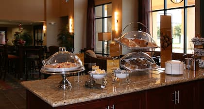 Hampton Inn & Suites West Point