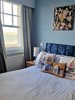 Standard Double Room, Ensuite, Sea View