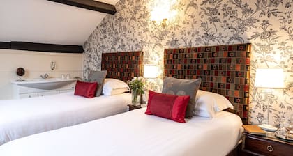 Ees Wyke Country House