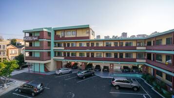 ์๋ฐ ์์ค ์ ๋ฉด