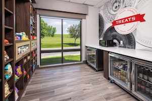Snack bar
