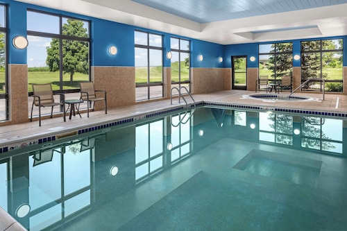 Hampton Inn Fairmont