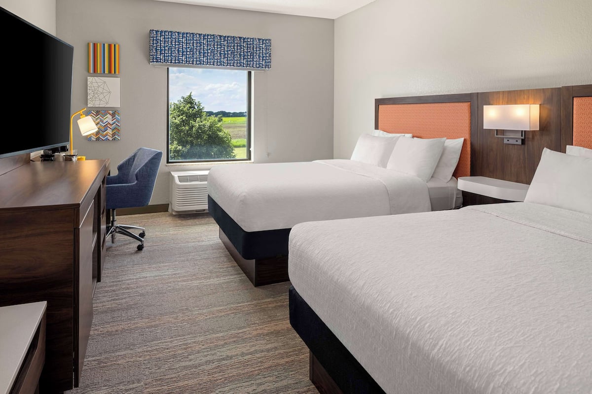 premium bedding, pillow-top beds, in-room safe, blackout curtains