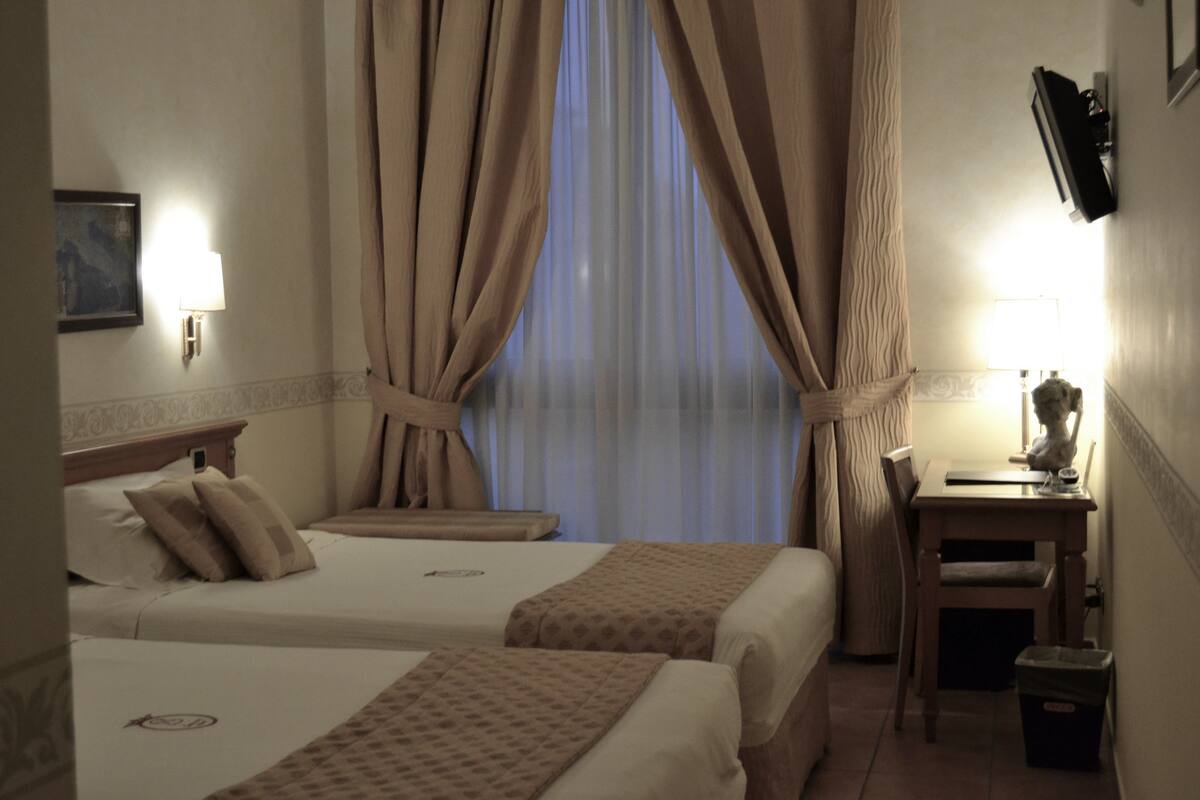 deluxe double or twin room | egyptian cotton sheets, premium bedding, memory-foam beds, minibar