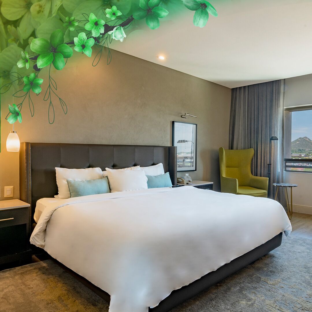 lucerna select, 1 king bed | in-room safe, desk, iron/ironing board, free wifi