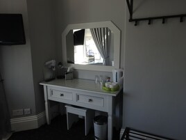 Iron/ironing board, free WiFi