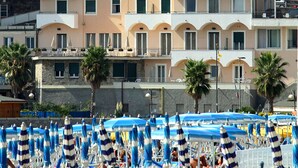 Front of property - Hotel Elena (Recco)