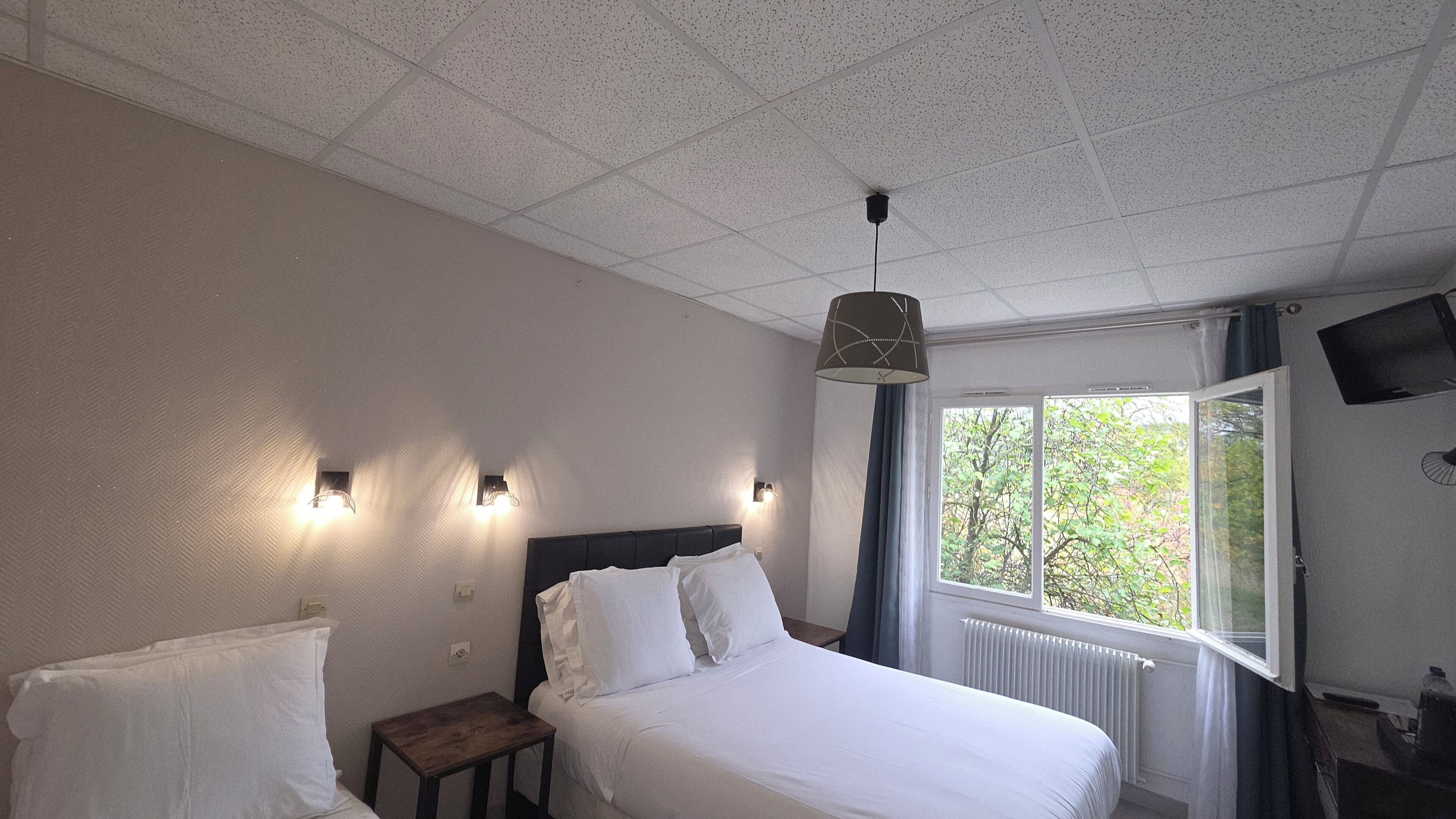 Bureau, Wi-Fi gratuit