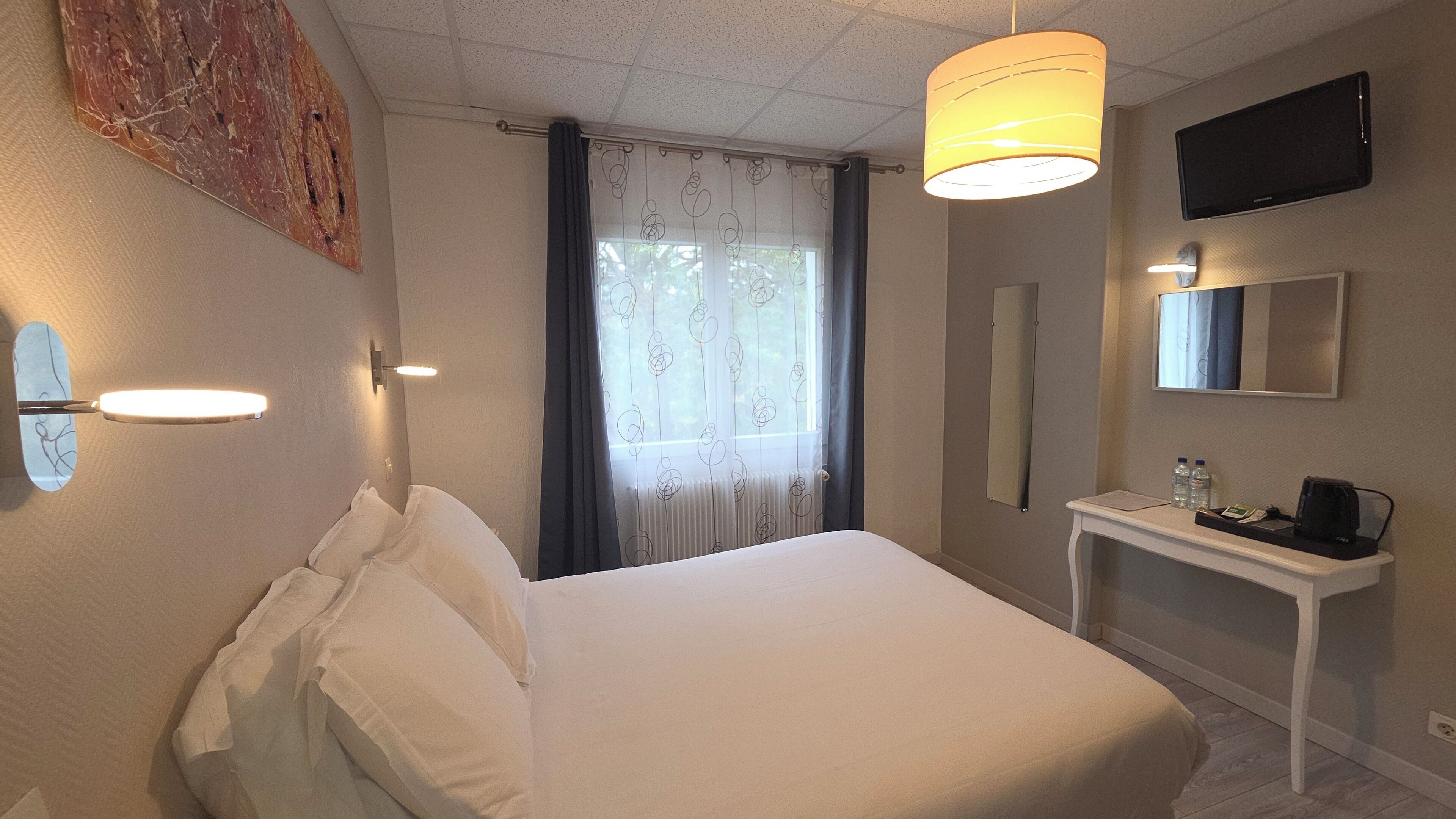 Bureau, Wi-Fi gratuit