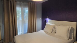 Double Room | Desk, free WiFi