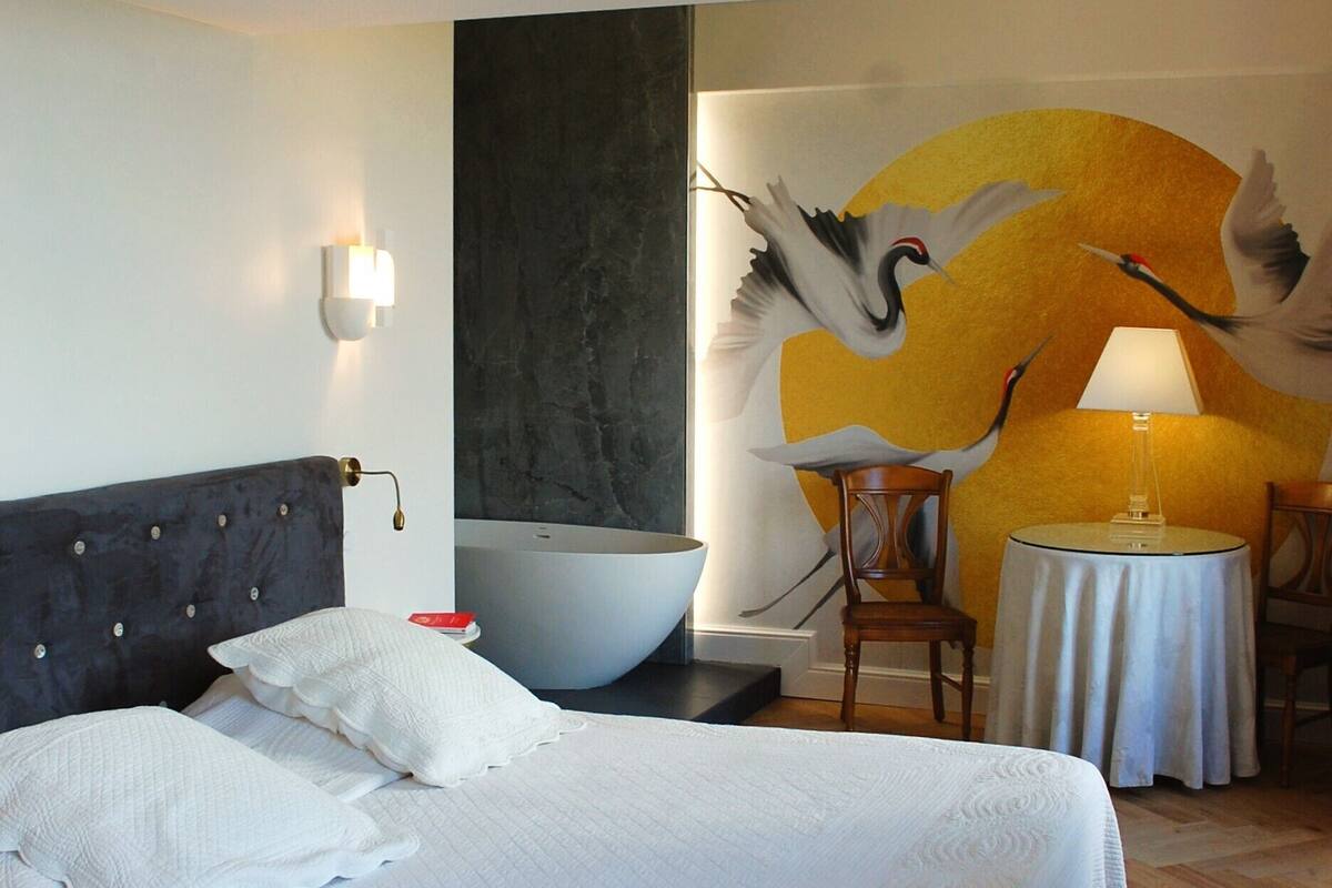 junior suite double or twin room( vue vallee) | free wifi, bed sheets