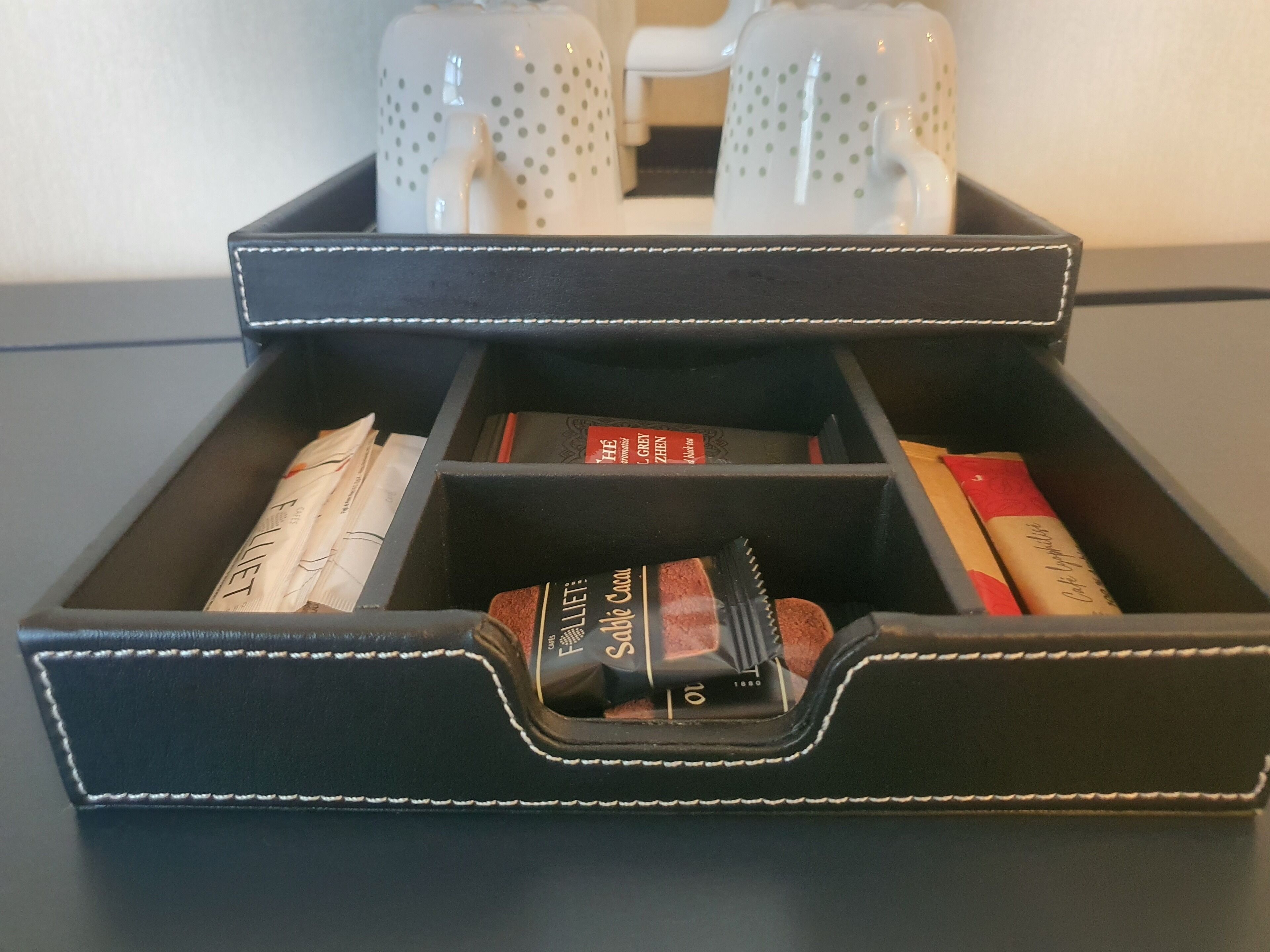 premium double room | in-room dining