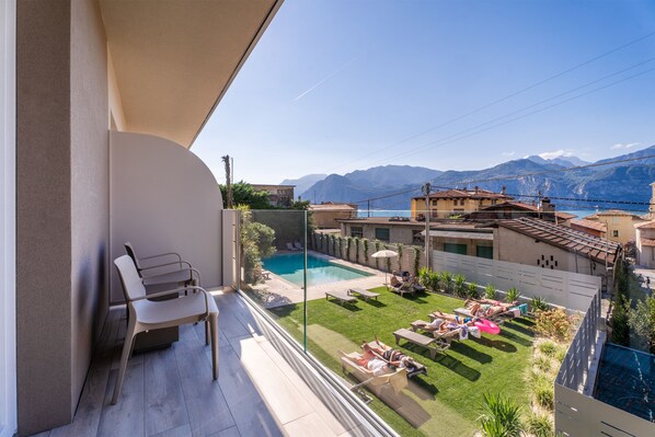 Premier Room, Balcony | Balcony