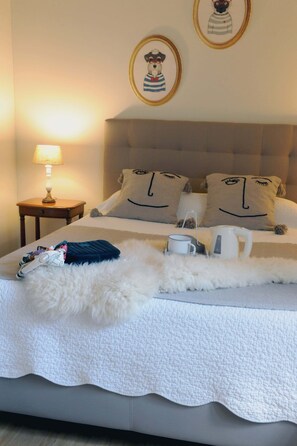 Premium bedding, in-room safe, individually decorated - Hotel Restaurant Chilo (Barcus)