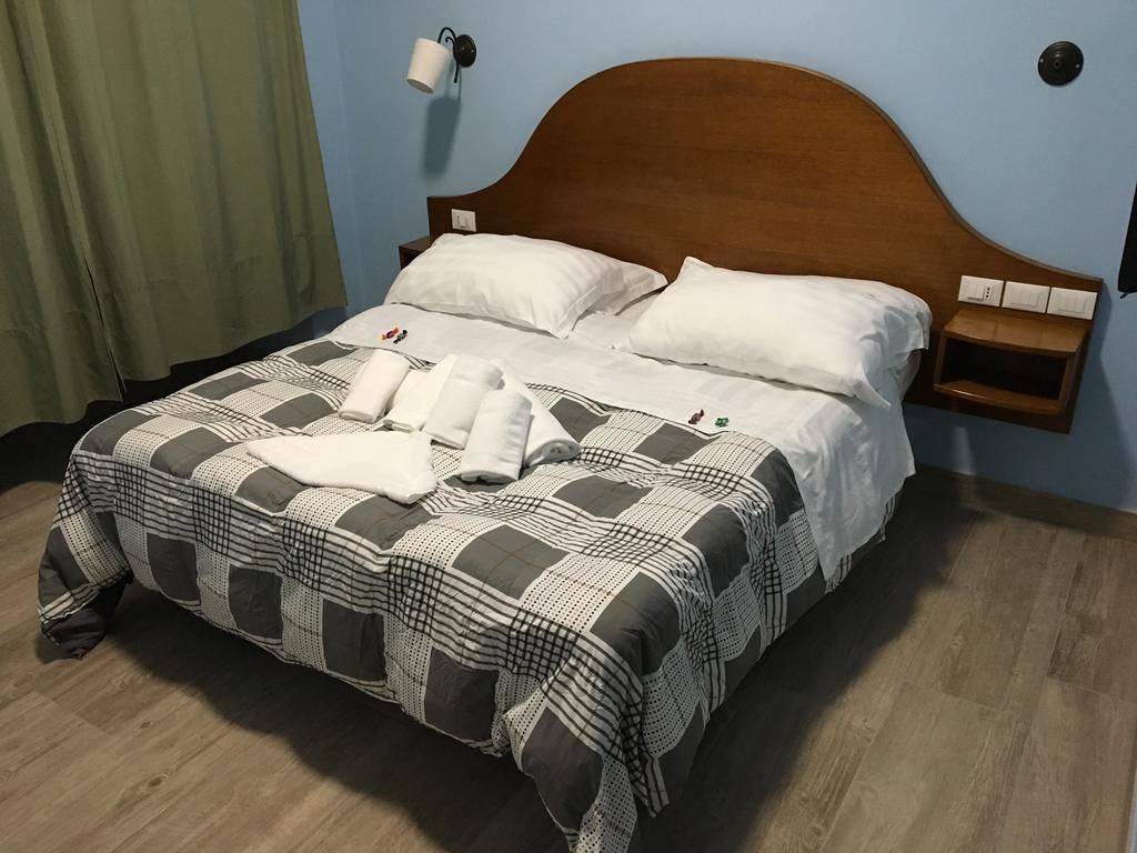 Photo - New Paradise