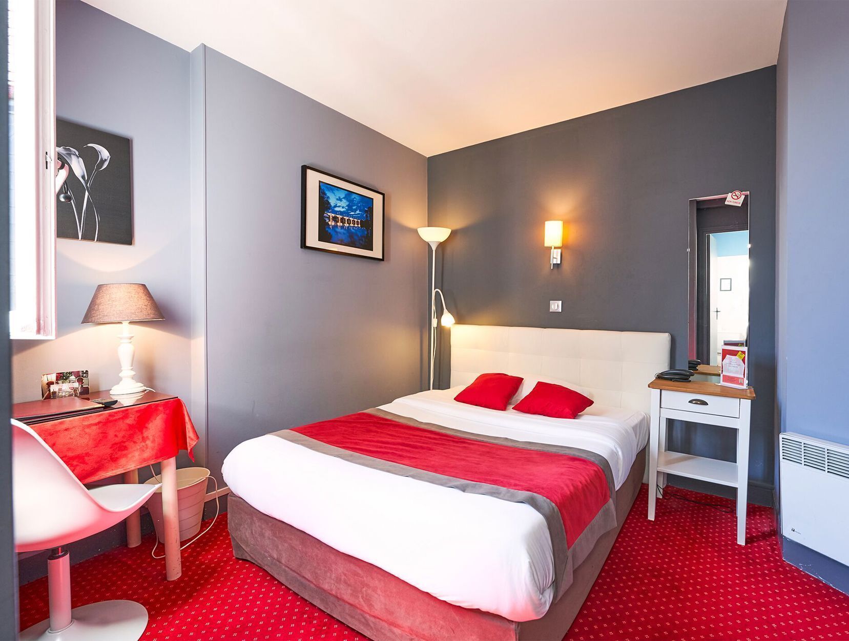 Individually decorated, desk, iron/ironing board, free WiFi