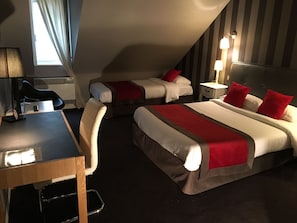 Comfort Twin Room | Individually decorated, desk, iron/ironing board, free WiFi