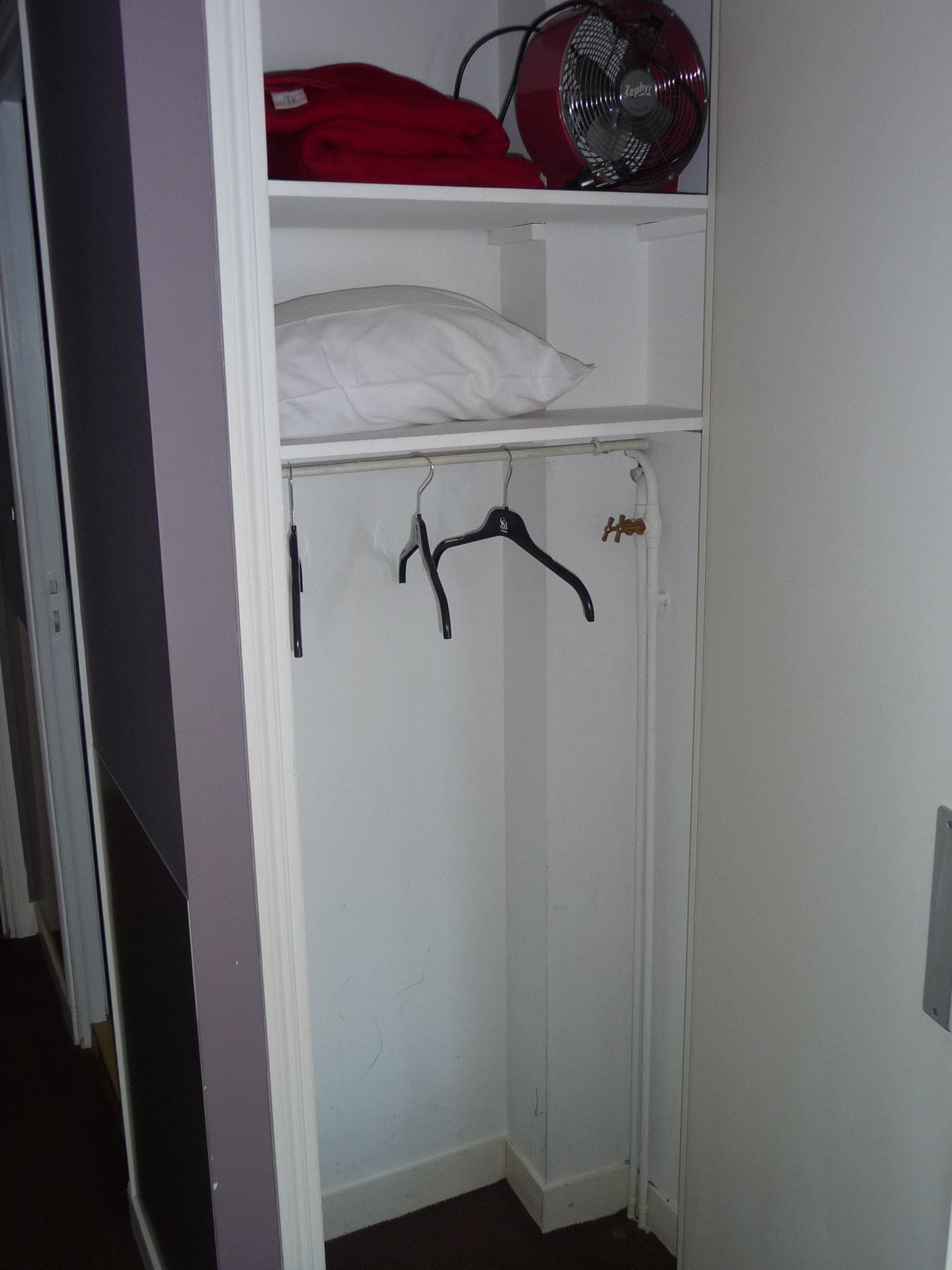 standard double room | individually decorated, desk, iron/ironing board, free wifi