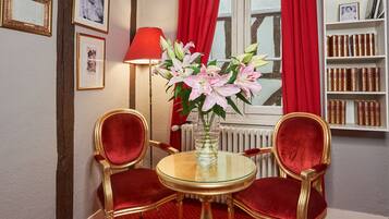 Télévision à écran plat