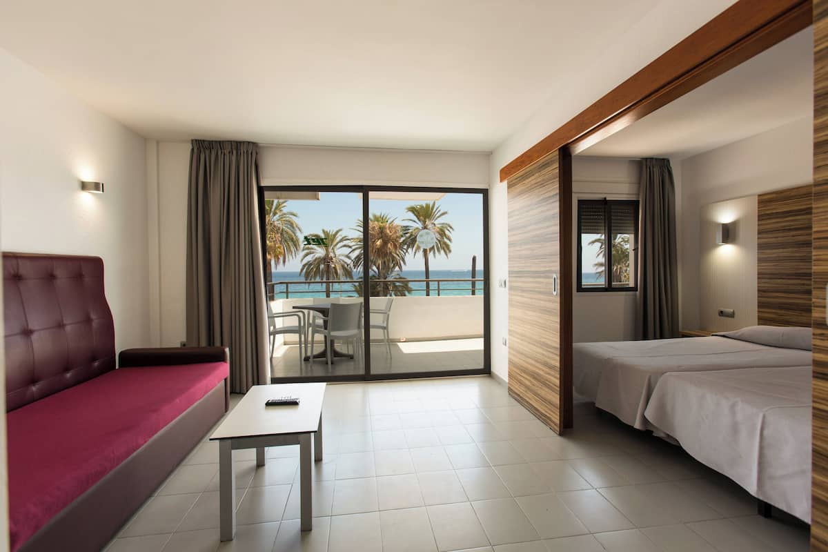 Superior Apartment, 2 Bedrooms, 2 Bathrooms, Beachfront | Living area | 32-inch LED TV with satellite channels, TV