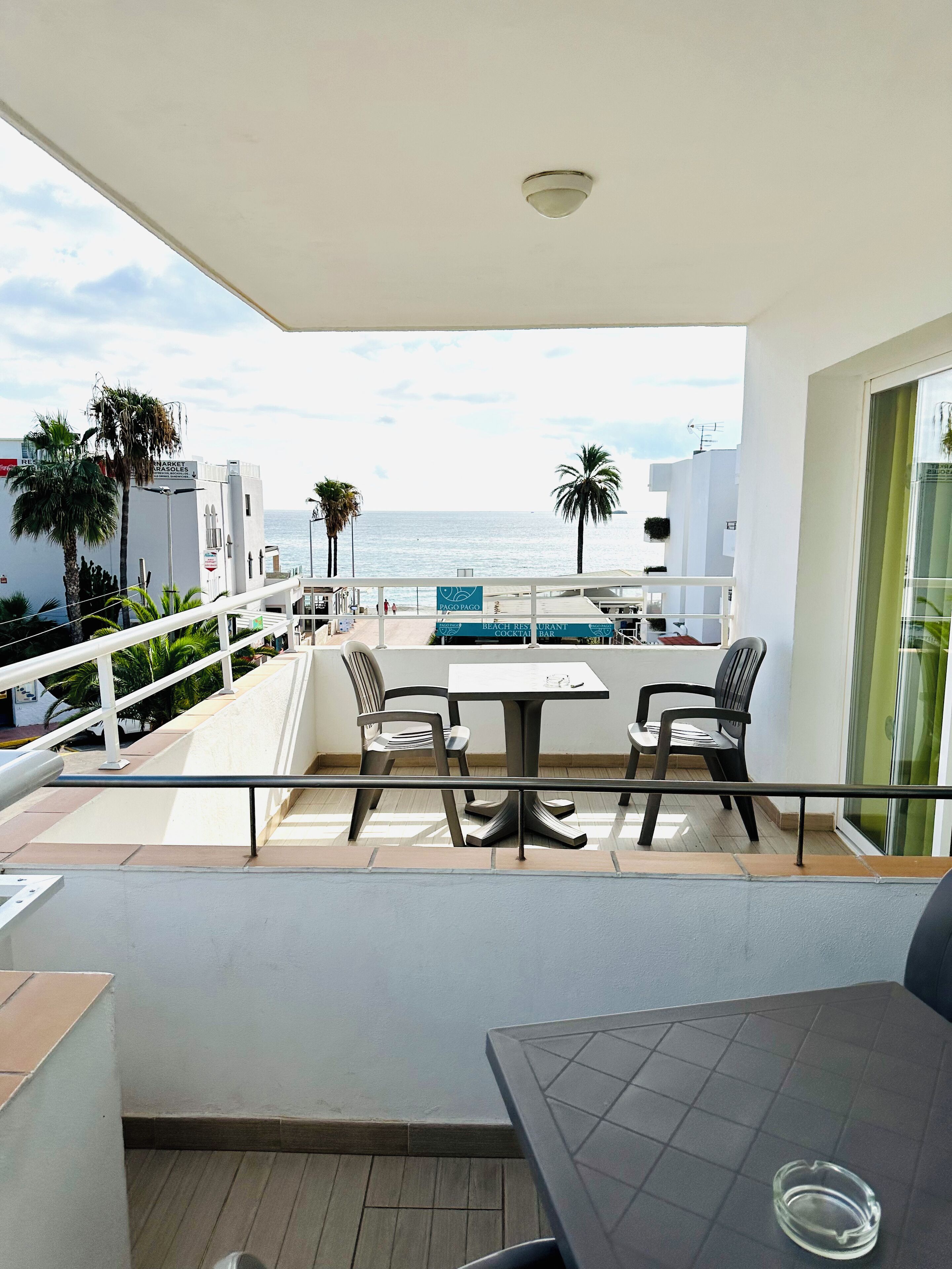Eenvoudige studio, privébadkamer | Terras