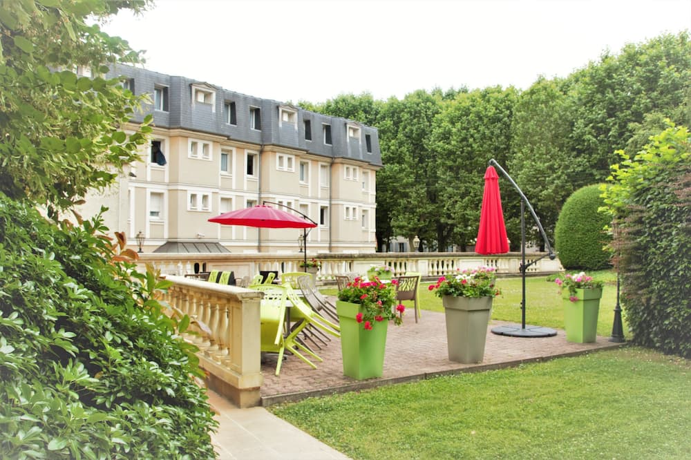The Originals City, Archotel