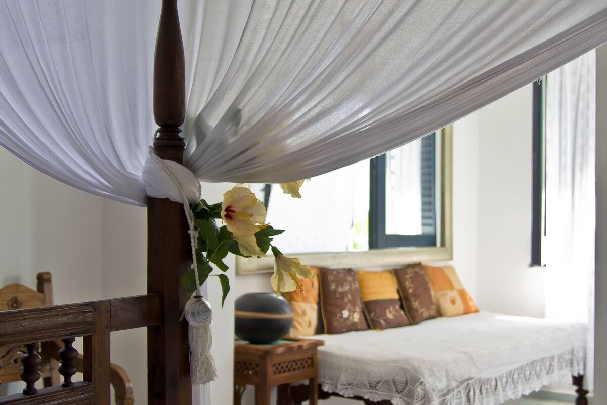 deluxe double room | egyptian cotton sheets, pillow-top beds, minibar, in-room safe