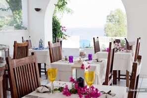Breakfast, lunch, dinner served; Regional cuisine, al fresco dining  - Quartara Boutique Hotel (Panarea)