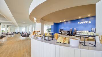 3 restaurants, breakfast, lunch, dinner served; Asian cuisine