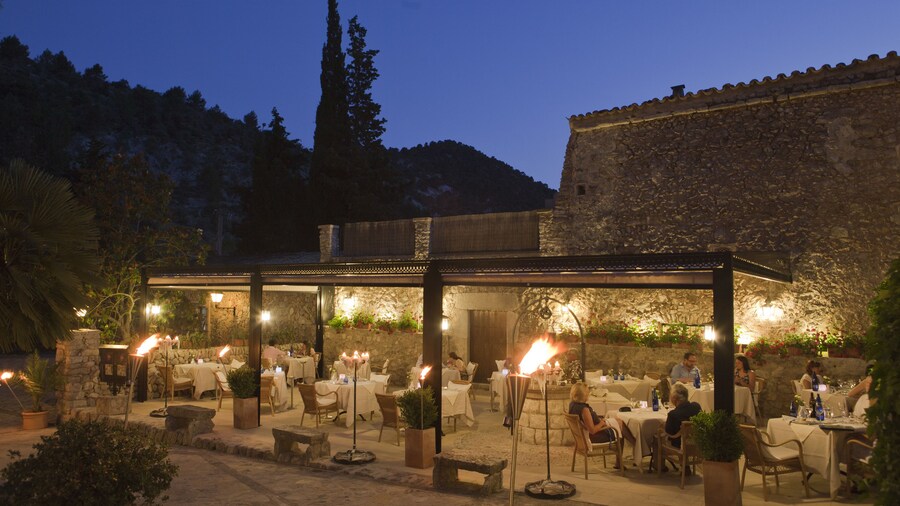 L'Hermitage Hotel & Spa