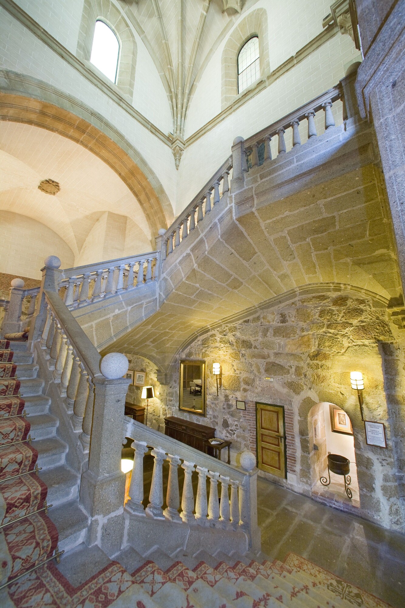 4 Star Hotels