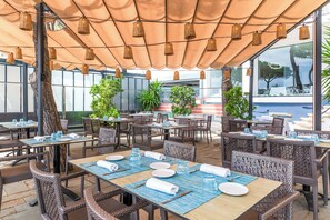 Terrace/patio - Hotel Planamar by Escampa Hotels (Castell-Platja d'Aro)