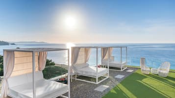 Rooftop terrace