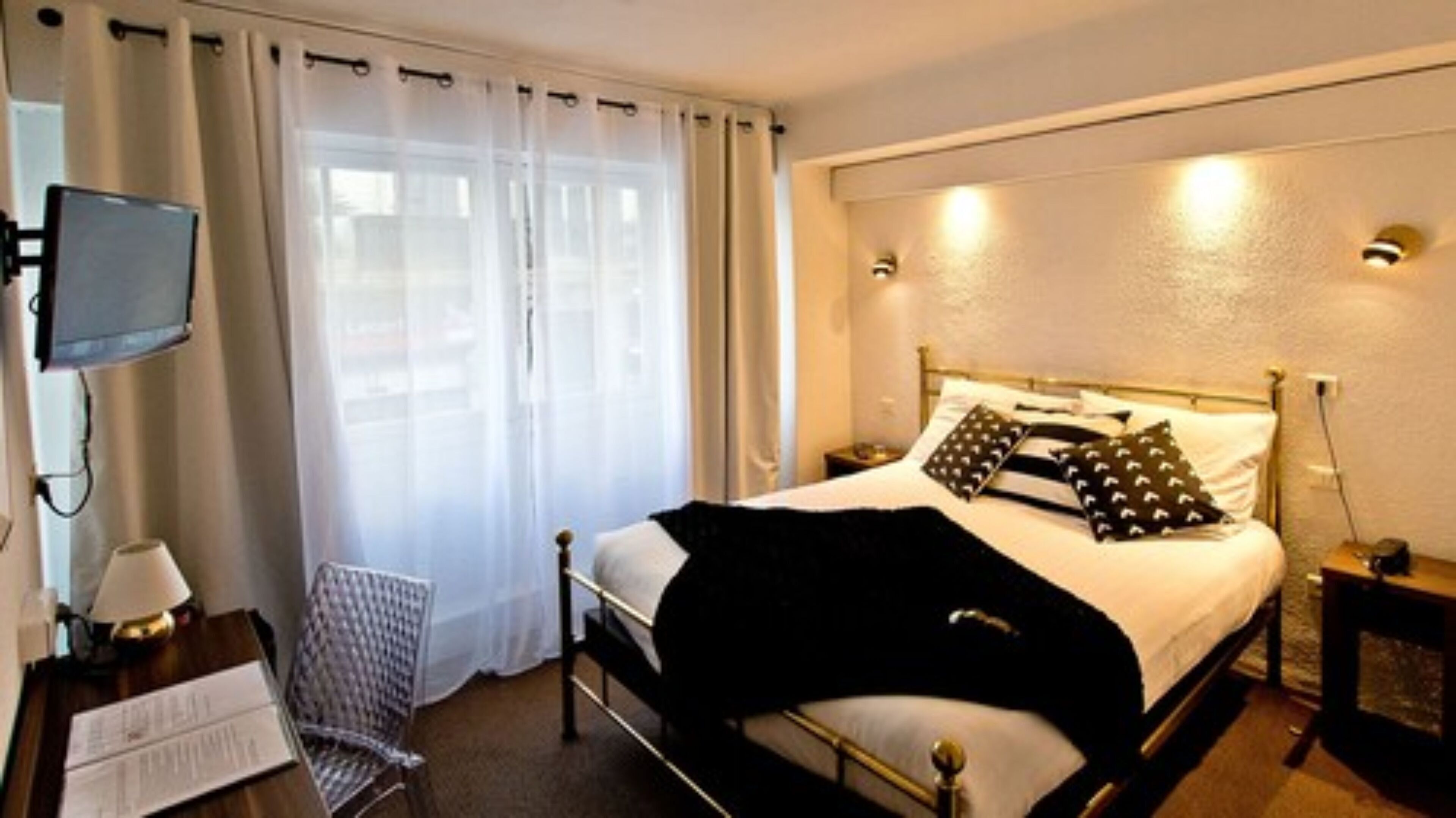 Photo - ATH hôtel Athénée