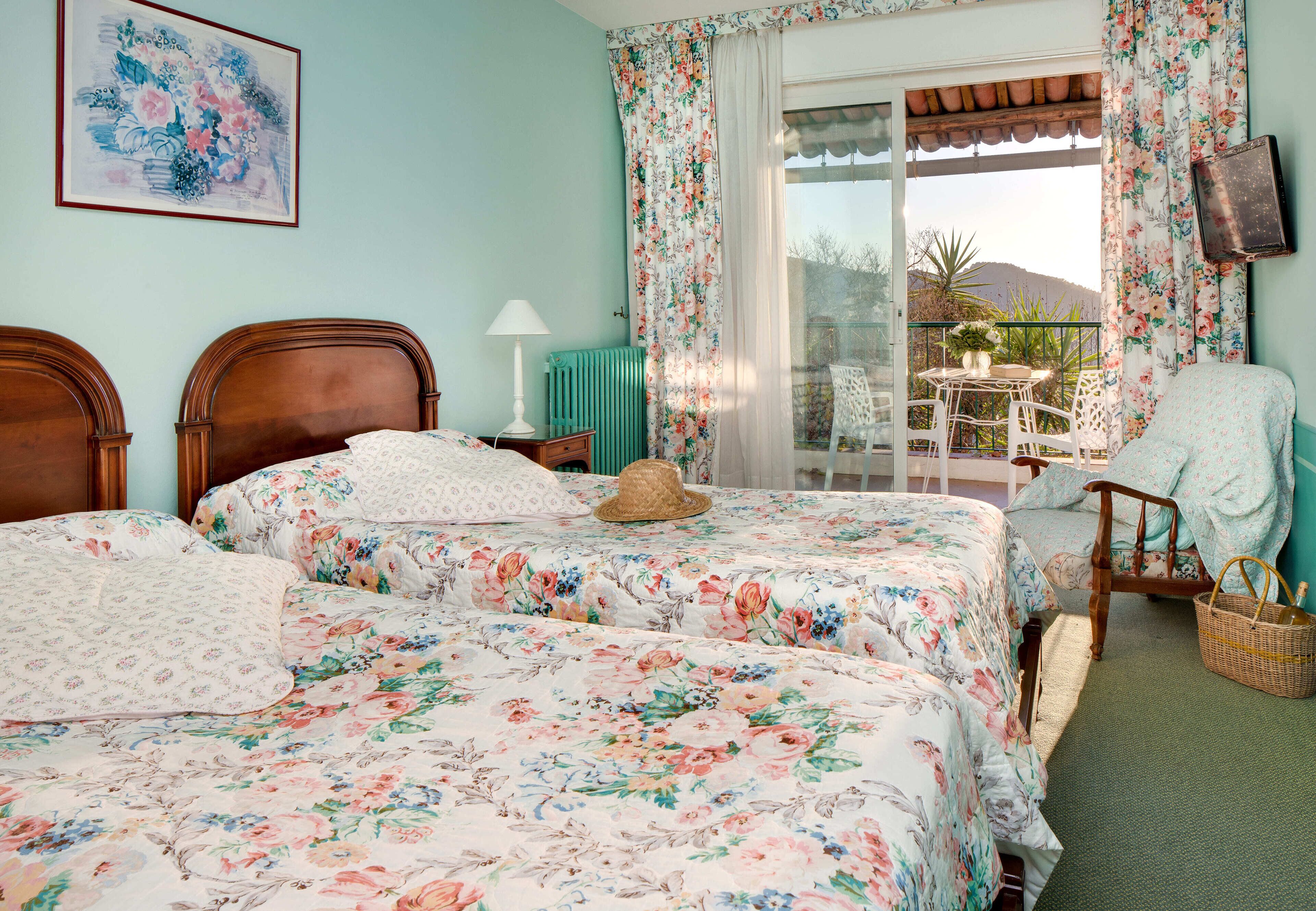 Photo - Auberge De La Madone