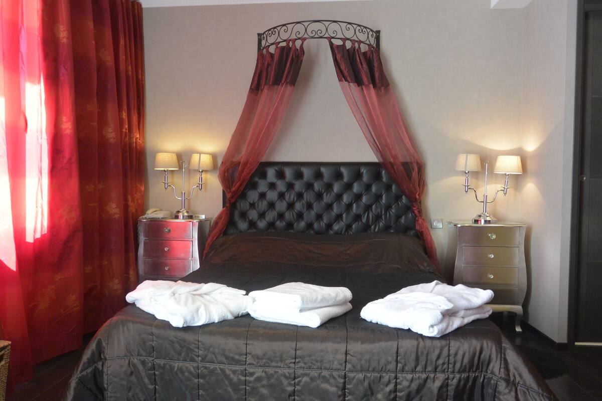 Double Room, 1 Queen Bed, Jetted Tub, Sea View