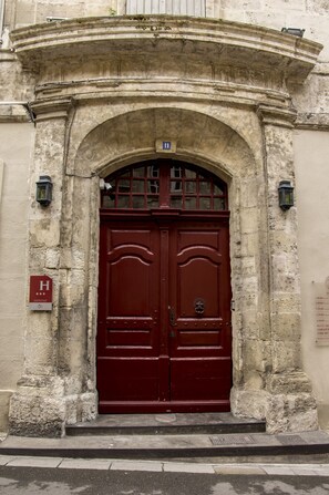 Façana frontal de l'allotjament