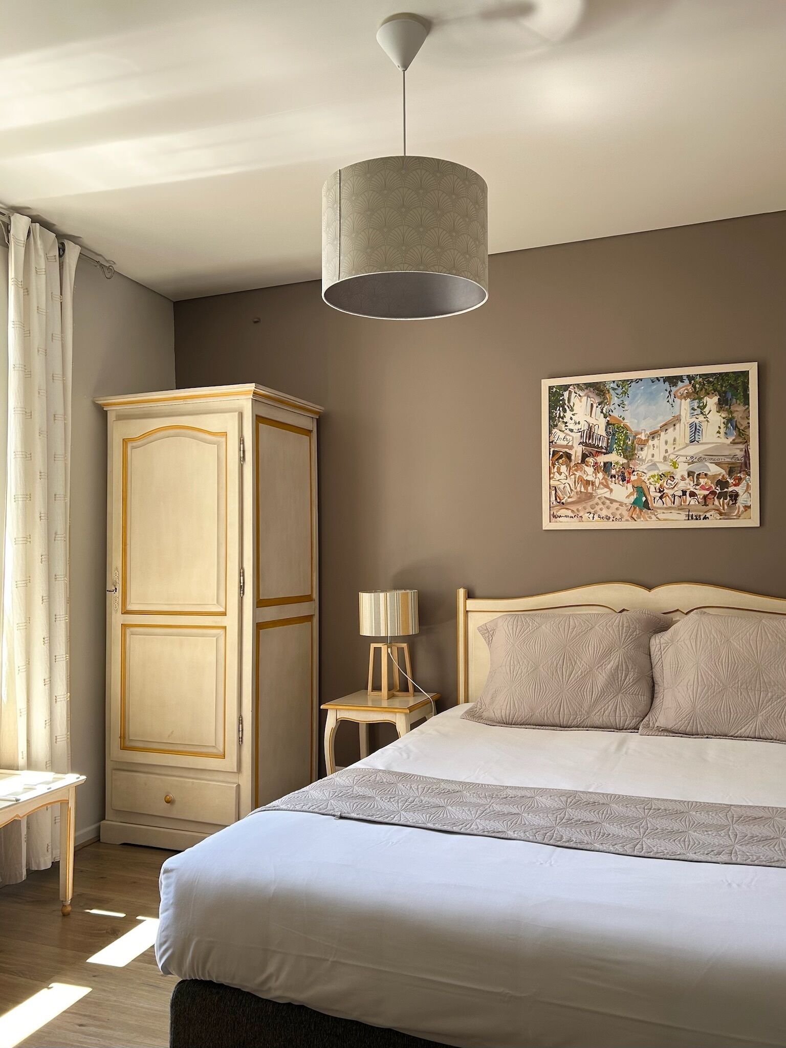 Standard-Doppelzimmer | Zimmersafe, Schreibtisch, schallisolierte Zimmer, kostenloses WLAN