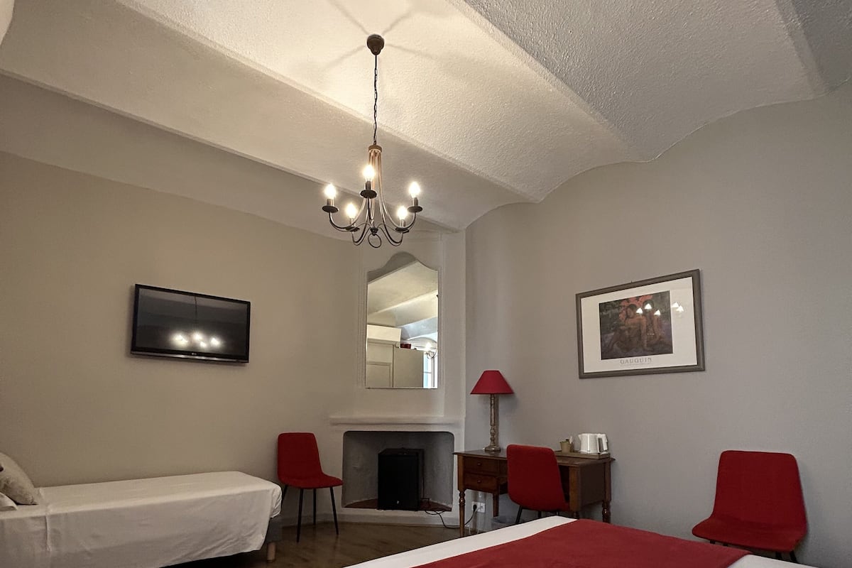 Triple Room